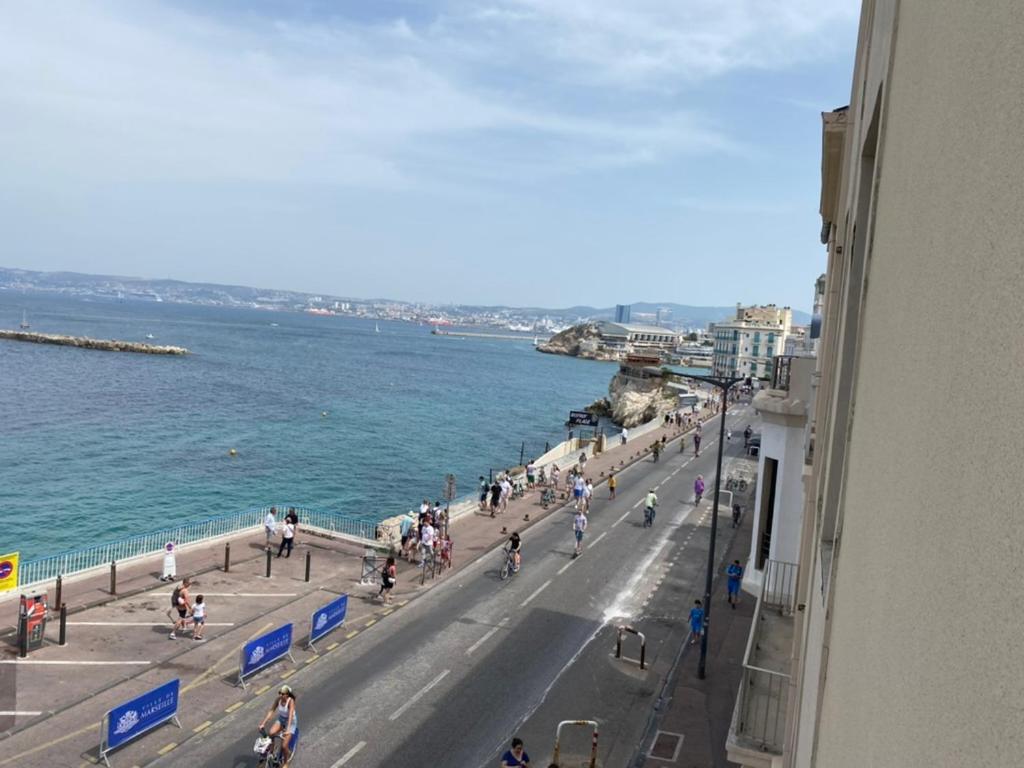 Appartement GRAND LARGE SUR LA CORNICHE Marseille par conciergerie by sam Extérieur photo